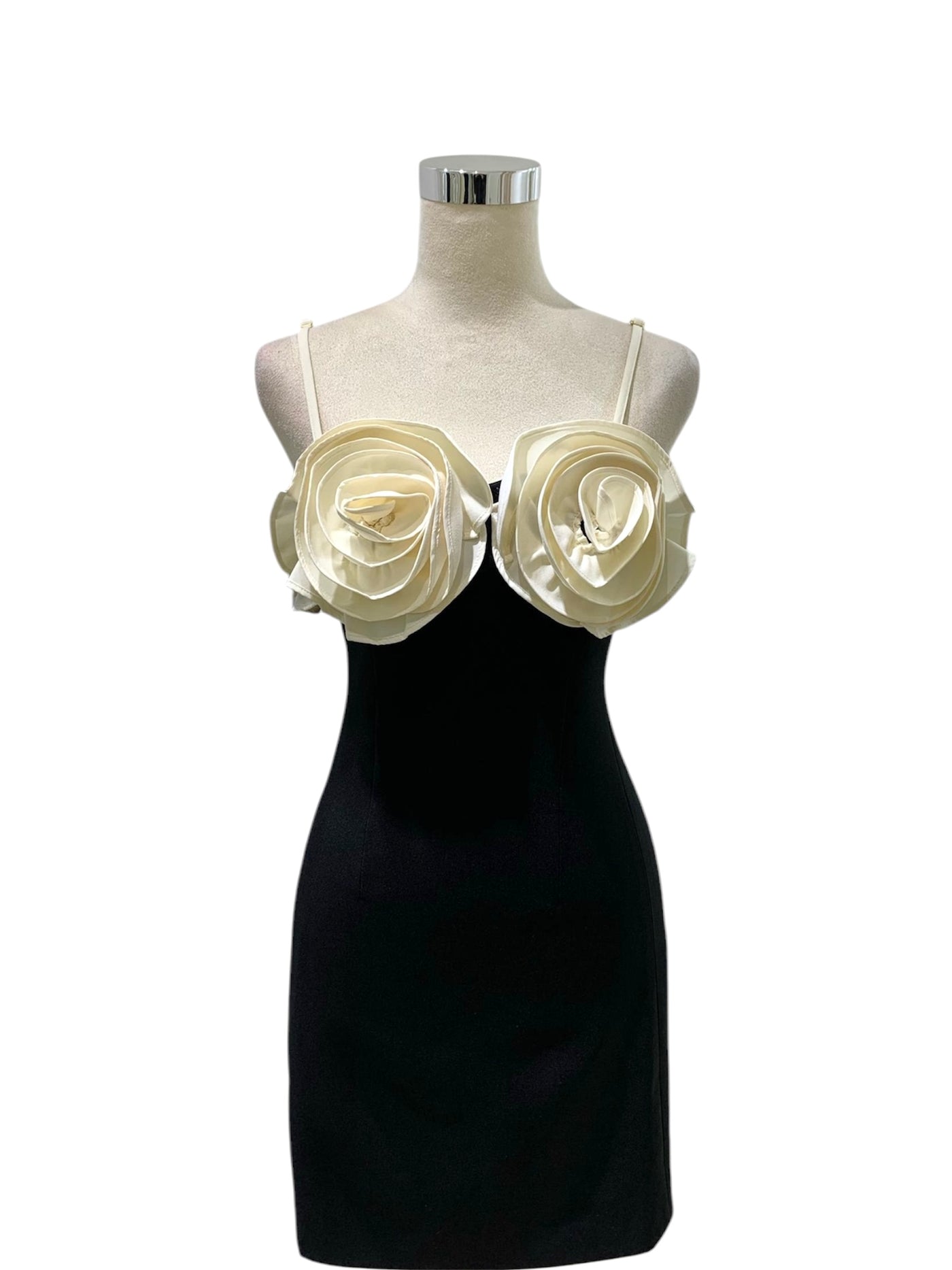 Vestido Elegancia Negra Perla