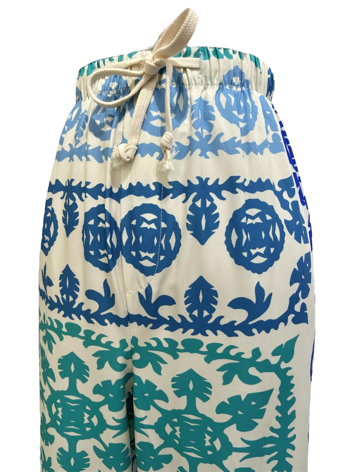 Pantalón tipo playero beige con tonos azules Brisa Marina