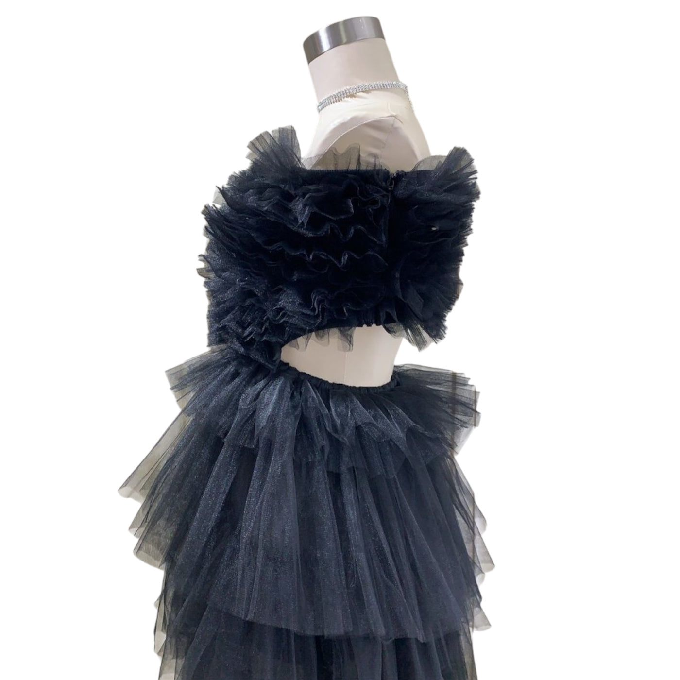 Vestido Negro Misterio de Tul