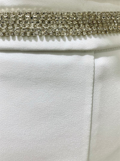 Short Blanco Luz Lunar