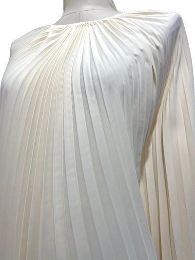 Vestido Beige Plisado Fluidez Chic