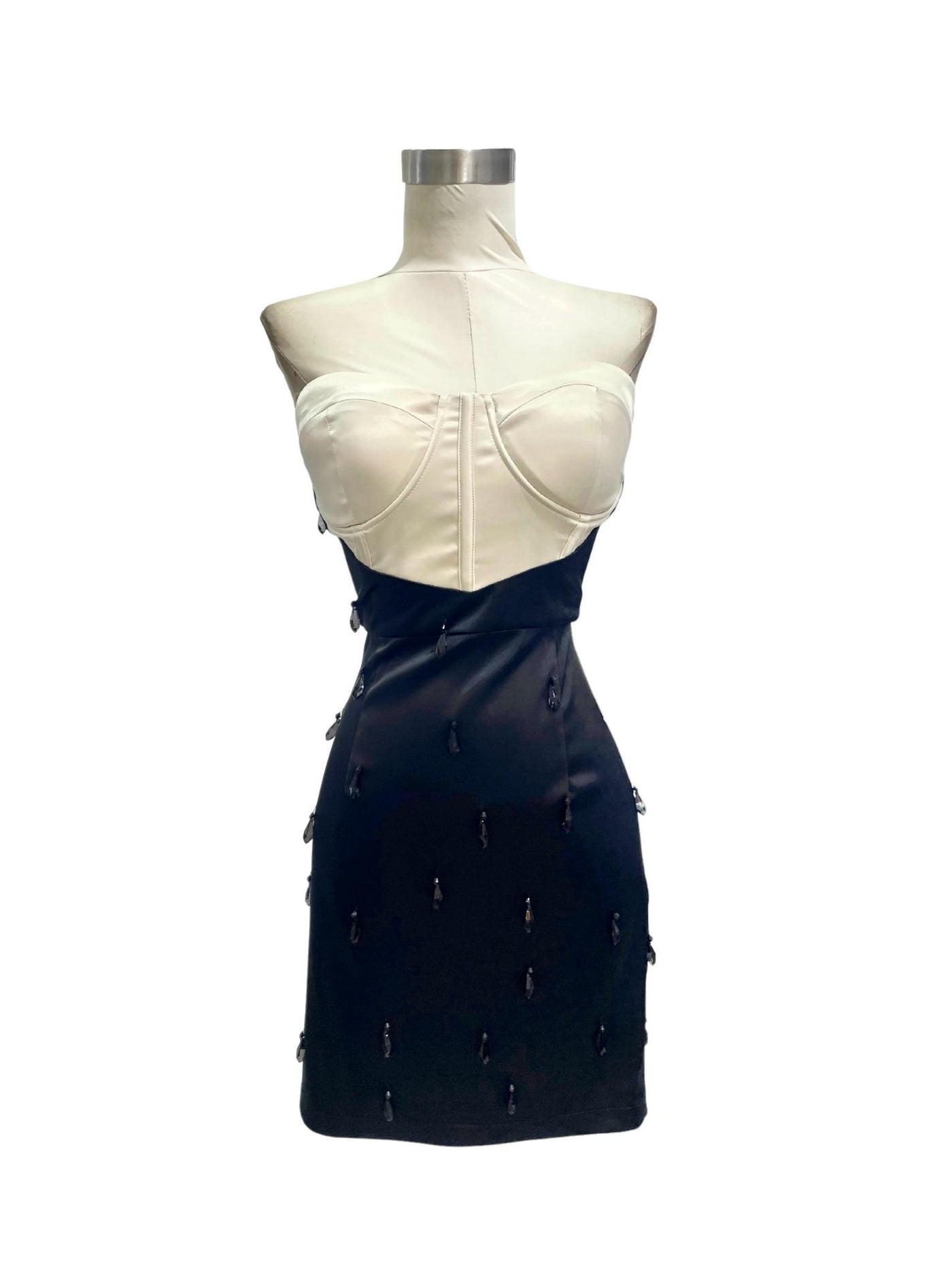 Vestido Contraste Elegante