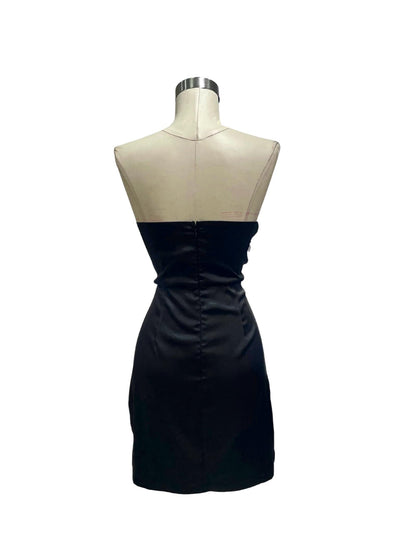 Vestido Contraste Elegante